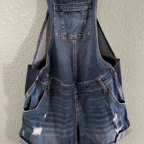 Maternity Denim Short Overalls - Picture 5 of 7
